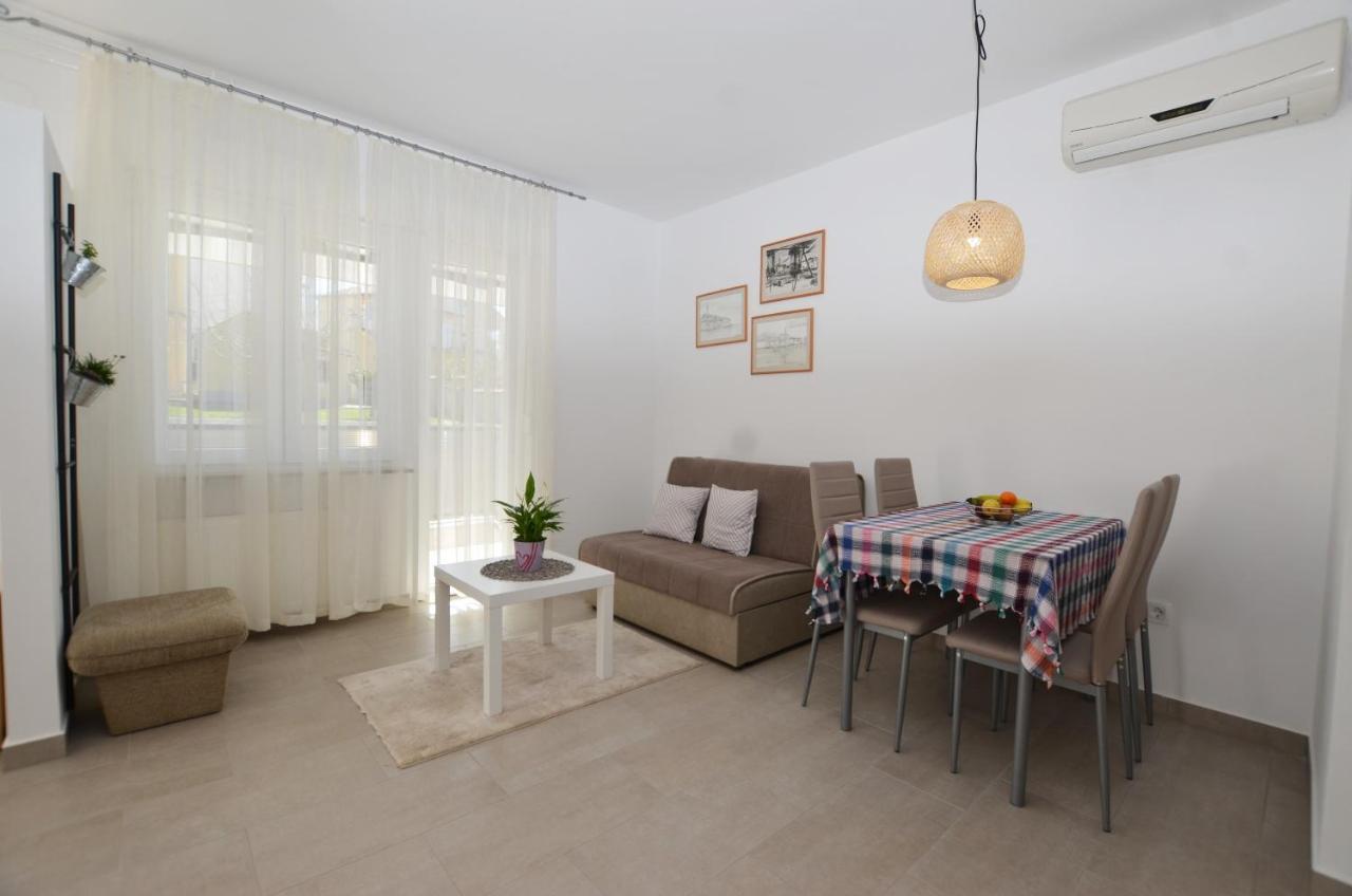 M&N Apartment Rovinj Eksteriør billede